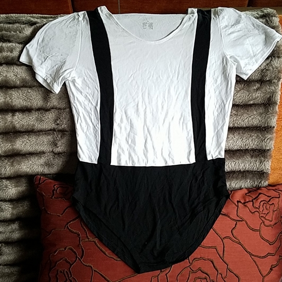 LAUREN MOSHI OLYMPIA THEODORA Bodysuit Tee - Picture 3 of 4